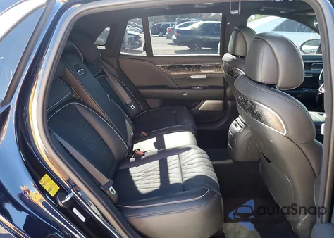 2025 Genesis G90 z USA, uszkodzony, nr VIN KMTFC4SD5SU051094